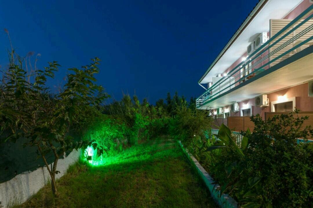 Eleni Studios & Apartments أليكيس المظهر الخارجي الصورة